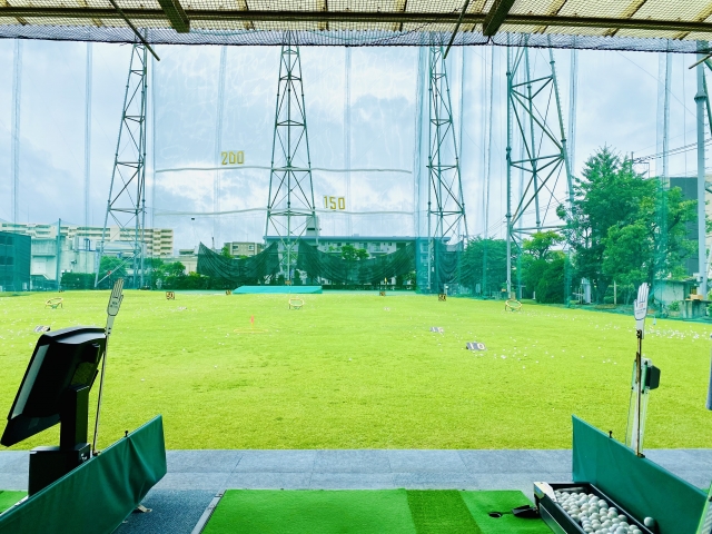 某ゴルフ練習場　スマートフォンによる施設内外の遠隔監視