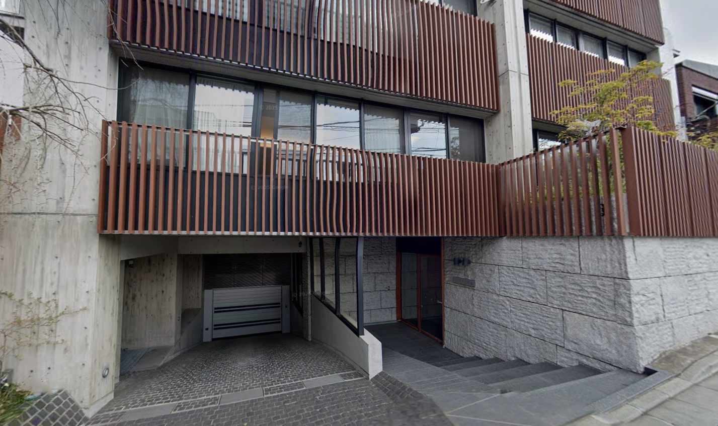 AURA表参道　監視カメラ設備更新